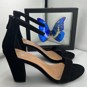 Windsor Black Heels - Brand New - Size 7